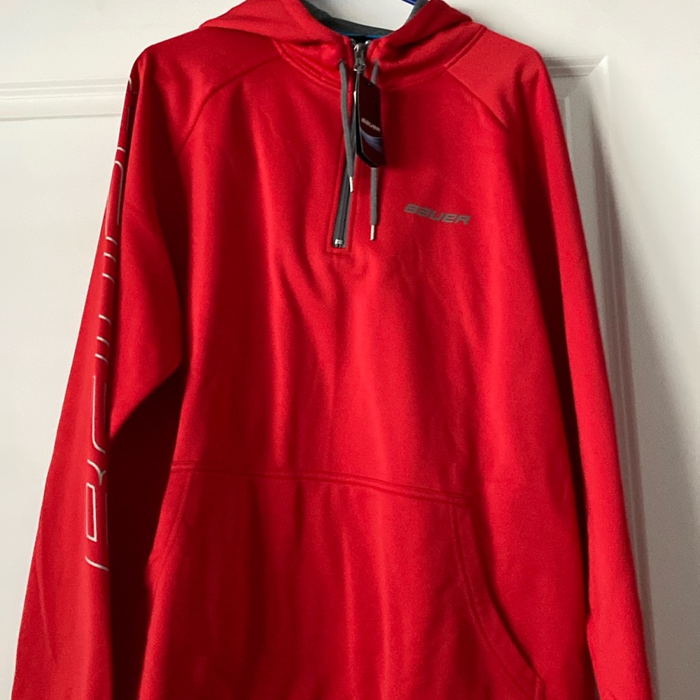 New with tags! Bauer Men's large Hoodie
Brand new with tags
Never worn